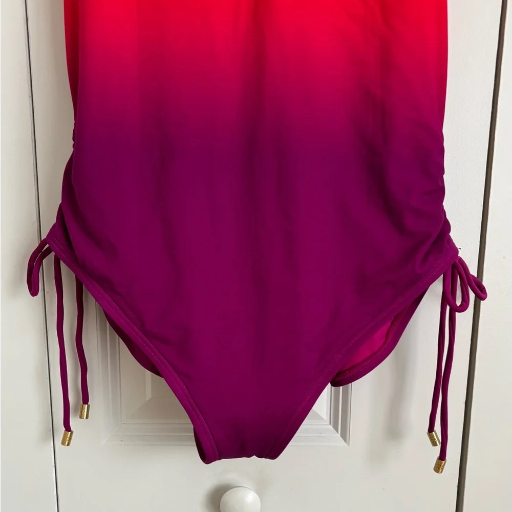 Contours by Coco Reef Swimwwear Magenta size 14/38C Underwire One piece Swim - Picture 4 of 9